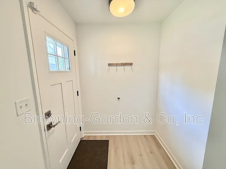 1017 14th Ave S — Photo 4