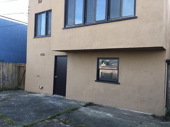 3rd image of 34 Baldwin Ave