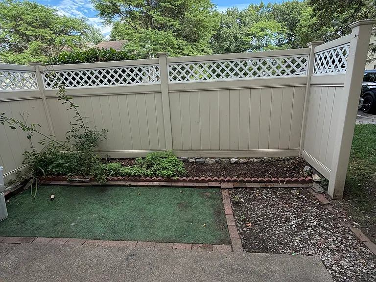 7 Village Hill Ln #1 — Photo 12