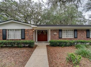 10506 Orange Grove Ct, Tampa, FL 33618