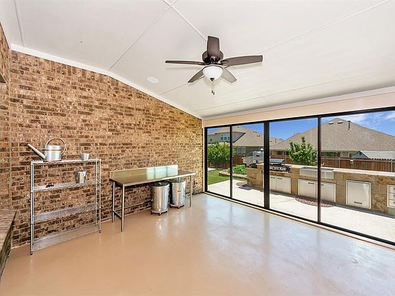 4th image of 2032 Plamera Ln