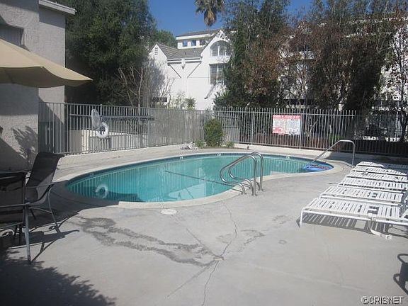3rd image of 5055 Coldwater Canyon Ave APT 119
