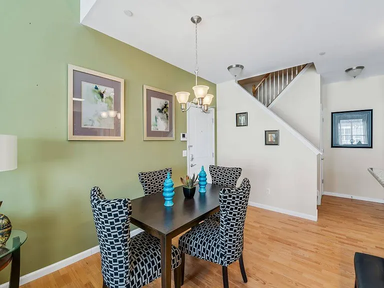 print_101_campbell_blvd_hdr_013