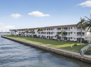 111 Shore Court #301, North Palm Beach, FL 33408