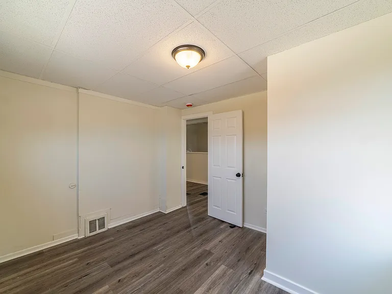 19 Rimbach St #6 — Photo 18