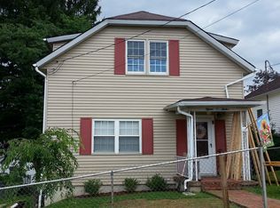 1512 Crislip Ave, Clarksburg, WV 26301