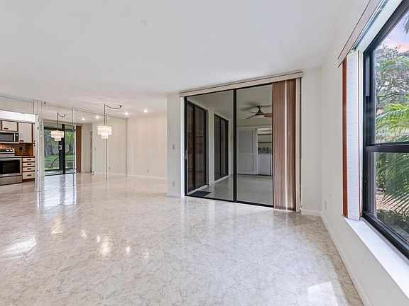 5th image of 2777 Carambola Circle #1949