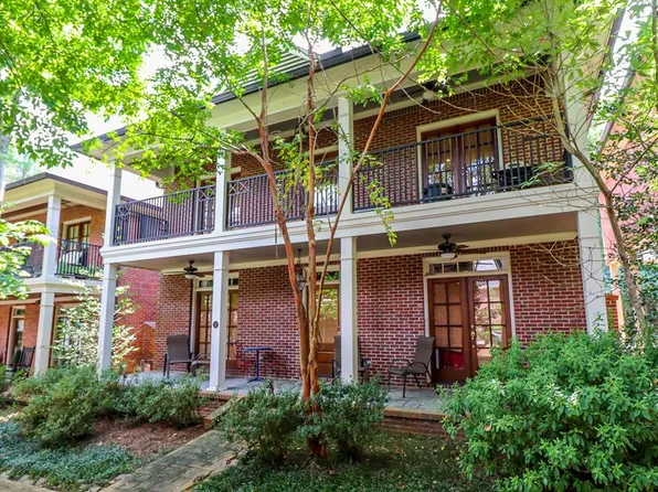 1524 Jackson Ave E #13, Oxford, MS 38655