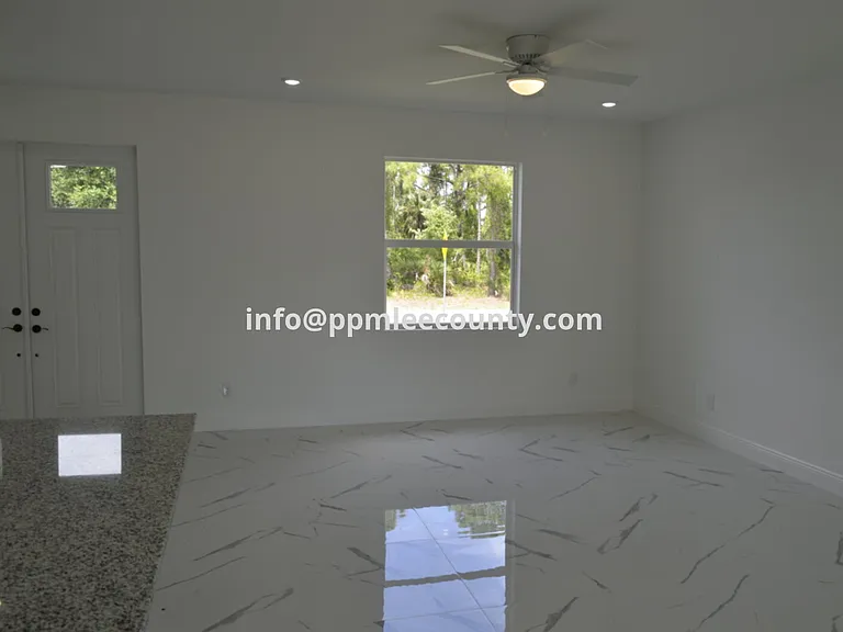 2611 Carol Pl — Photo 7