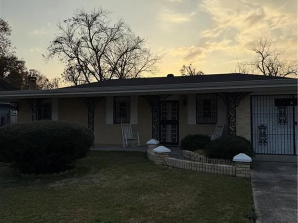 1500 Stella Pl, Marrero, LA 70072