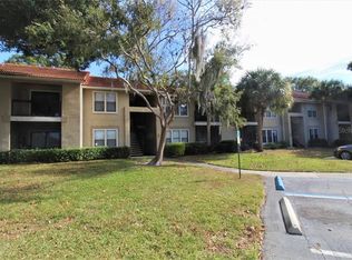 4049 Crockers Lake Blvd #28, Sarasota, FL 34238