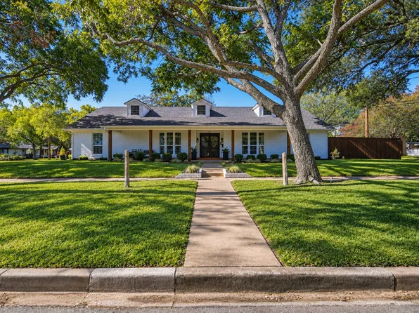 301 N Preston St, Ennis, TX 75119
