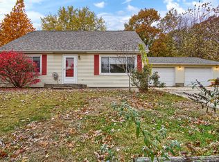 31 Carma St, Glen Carbon, IL 62034