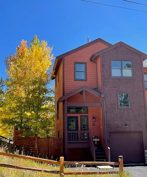 18 Overlook Dr — Photo 2