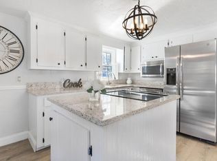 14 Barquentine Dr, Plymouth, MA 02360