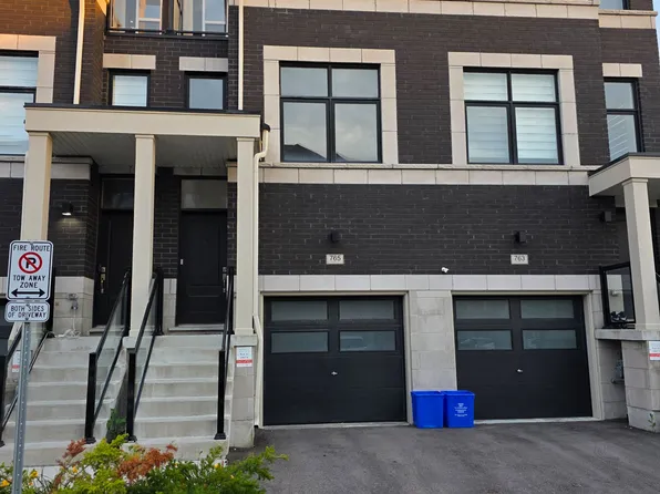 765 Eddystone Path, Oshawa, ON L1H 0A7