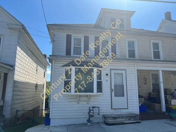 19 E High St