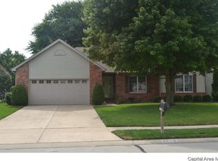 4640 Barrington Dr, Springfield, IL 62711