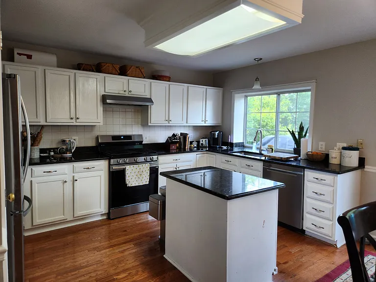356 Millbrook Ter NE — Photo 8