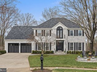 11922 Winstead Ln, Reston, VA 20194