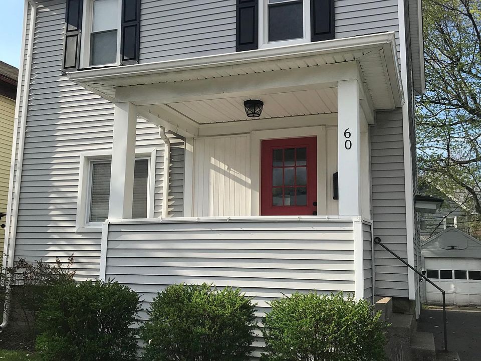 Has small covered front porch