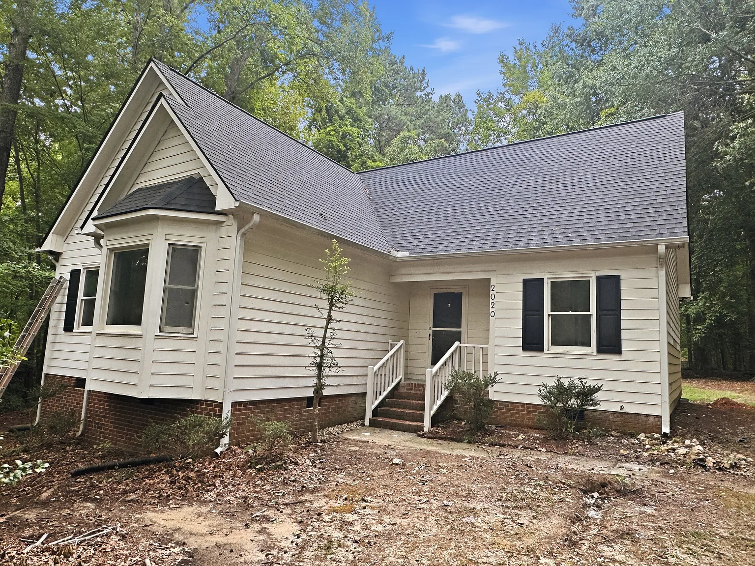 4 bed, 1558 sqft, $1,999 — Photo 1