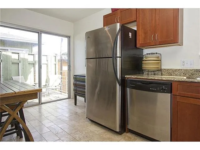 Building Photo - 2703 Swisher St #307A