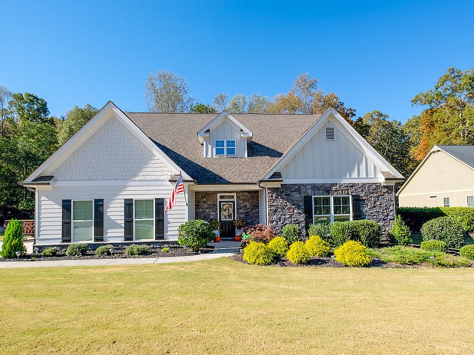 1st image of 369 Clarksboro Dr