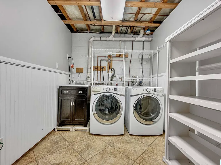 5501 Heath Row Dr — Photo 33