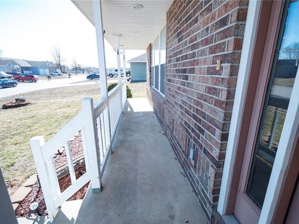 304 S Jackson St, Archie, MO 64725