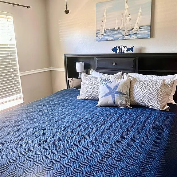 7 Lancaster Ln — Photo 10