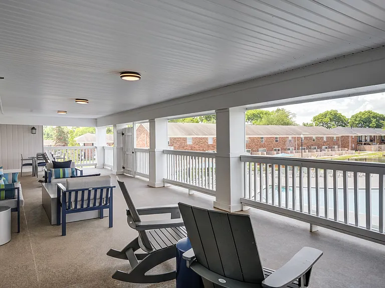 The Boardwalk at Westlake Apartments and Townhomes — Photo 20