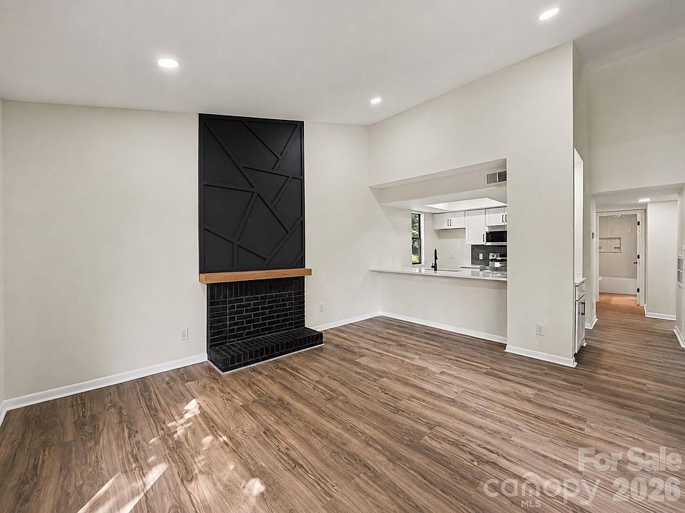 1st image of 8027 Cedar Glen Dr