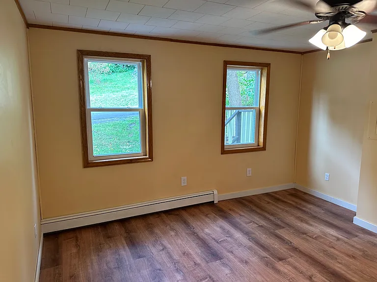 318 E Main St #2 — Photo 17