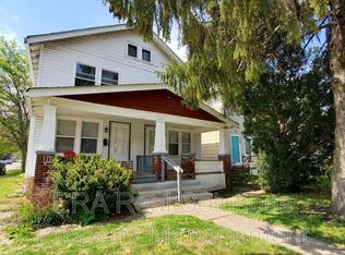 1091 S Champion Ave, Columbus, OH 43206