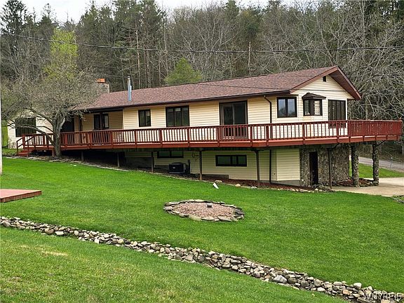 4th image of 7044 Crane Rd