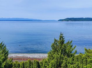 12104 Possession Ln, Edmonds, WA 98026