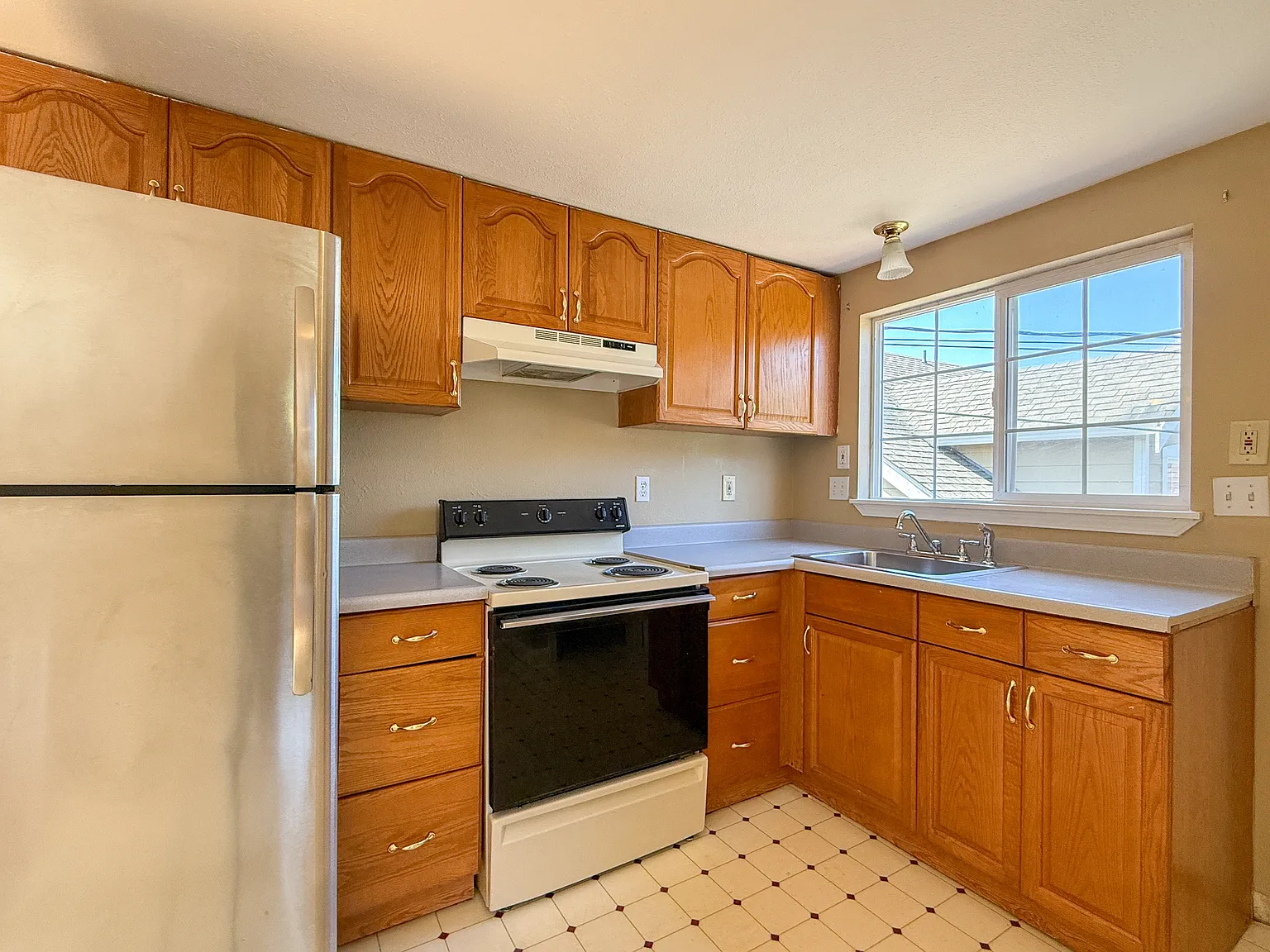 1003 SW 150th St, Burien - 3 — Photo 4