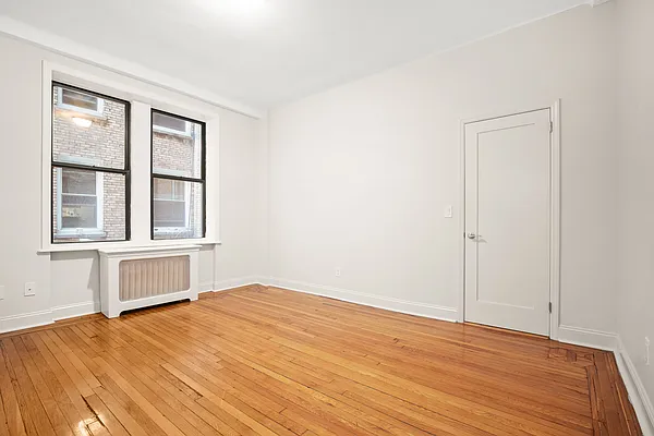 Rented by Cooper & Cooper Real Estate | media 1