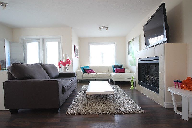 1st image of 180 Riverstone Rdg #46