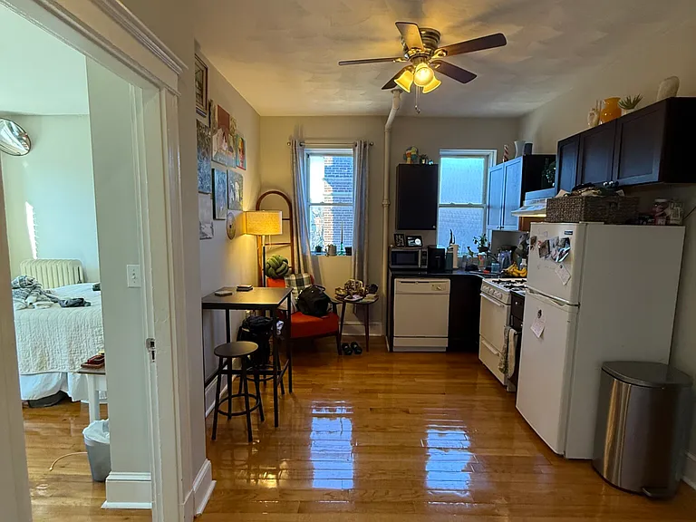 1197 Commonwealth Ave #16 — Photo 8