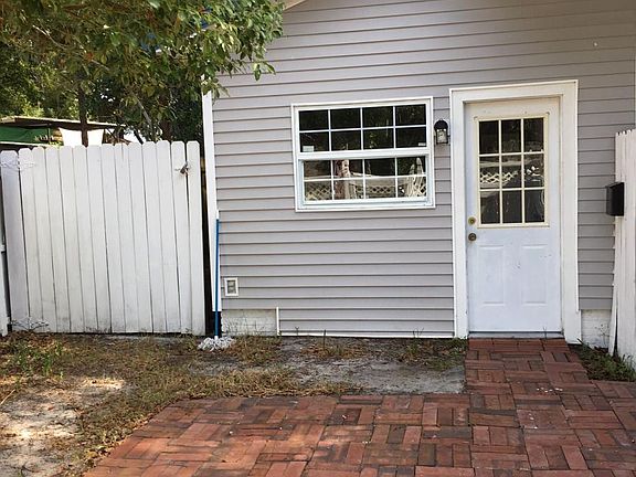 Walkway to Front Door