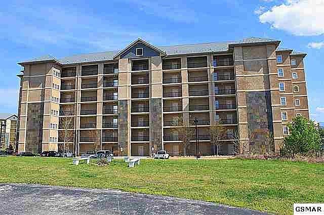 1st image of 124 Plaza Dr #U2105