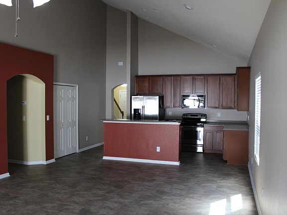 4th image of 16374 Bamboo Bluff Ct