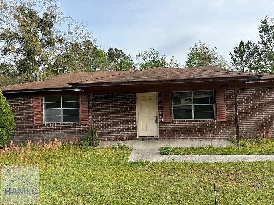 1st image of 222 Deerwood Dr
