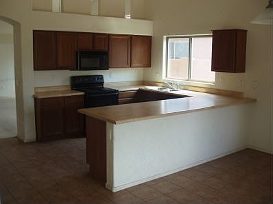 4th image of 5211 W T Ryan Ln