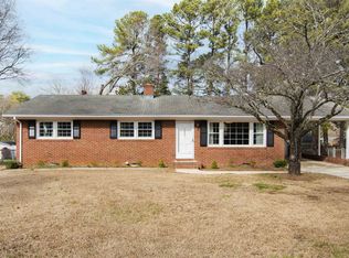 1501 Saint Albans Dr, Raleigh, NC 27609