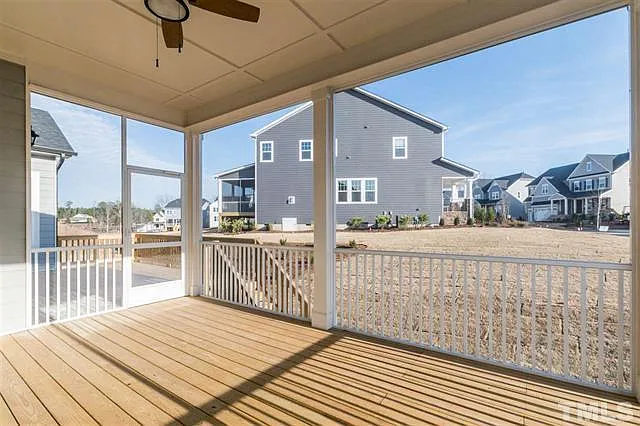 201 China Grove Ct — Photo 32