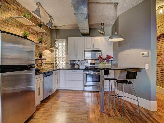 3rd image of 605 S 9th St APT 7