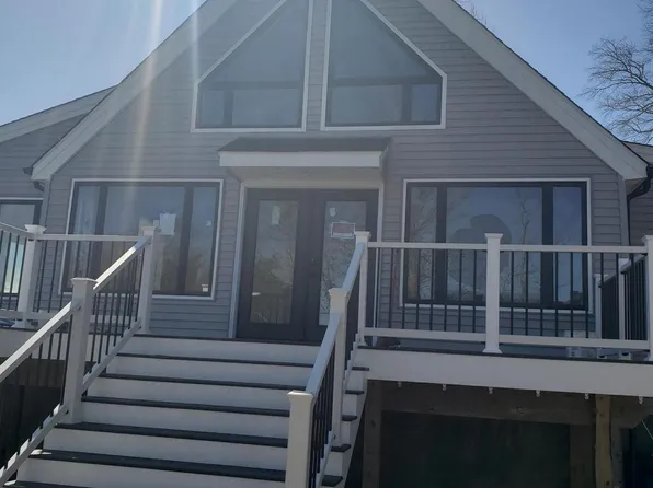 3738 1st Ave, Edgewater, MD 21037